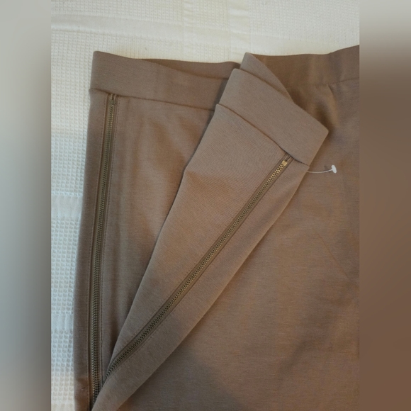 Ashro Plus Size Leggings - Picture 3 of 5